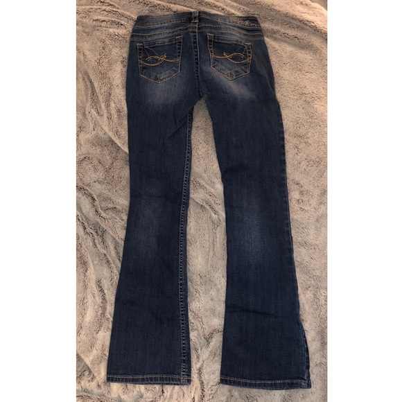 Silver Jeans - Picture 3 of 3